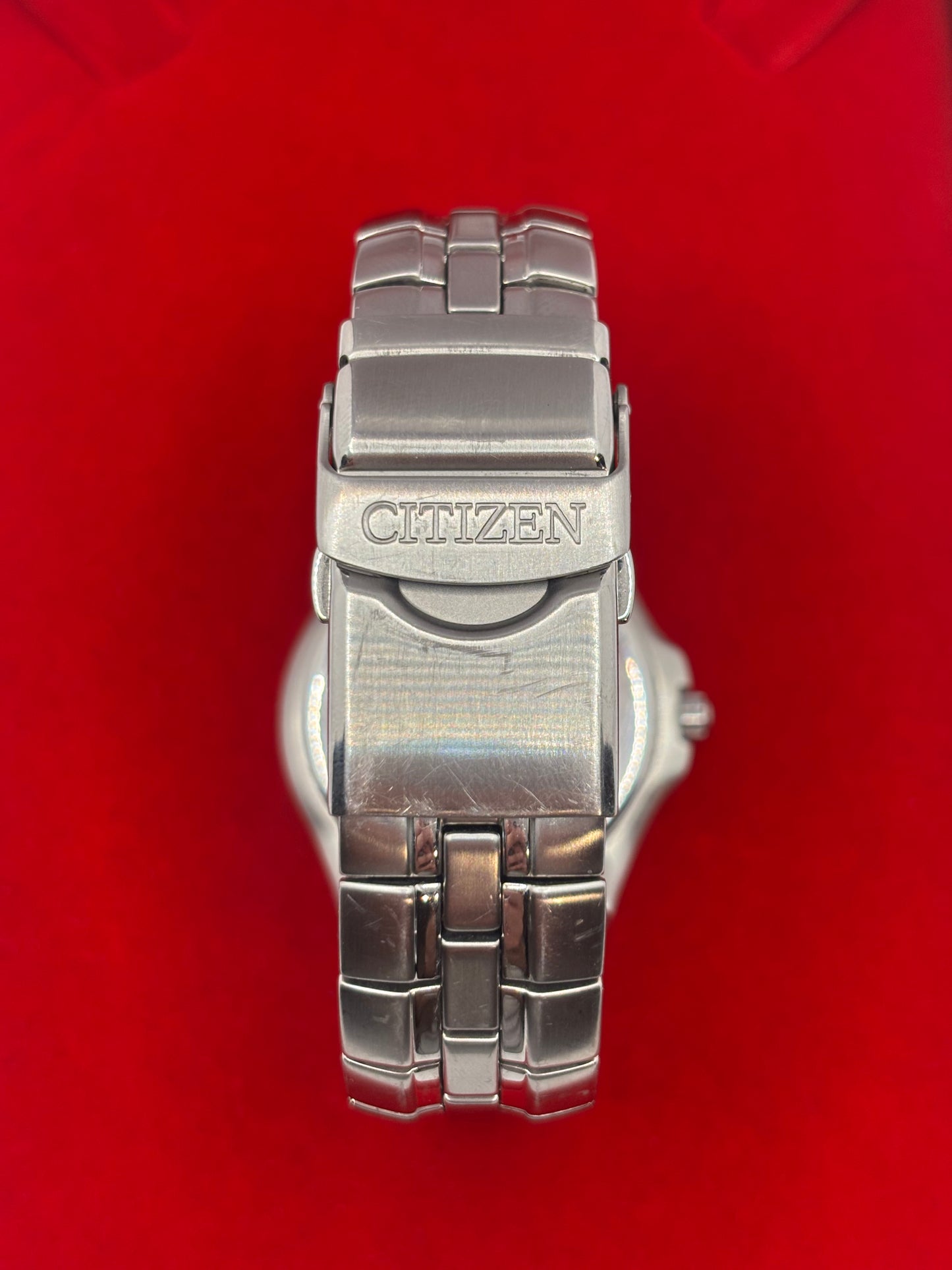 Citizen Eco-Drive E110 36mm Solar Date Watch – Silver Tone