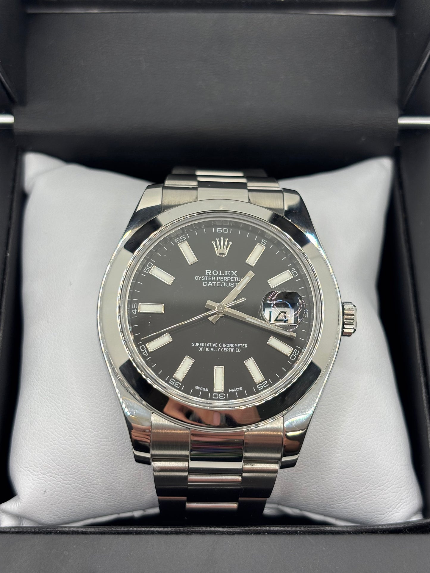 Rolex Datejust II 116300 – 41mm Black Dial Stainless Steel Watch (2016, Box Included)