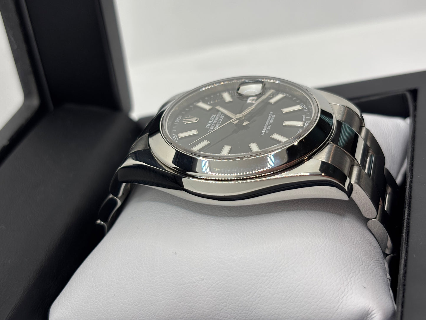 Rolex Datejust II 116300 – 41mm Black Dial Stainless Steel Watch (2016, Box Included)