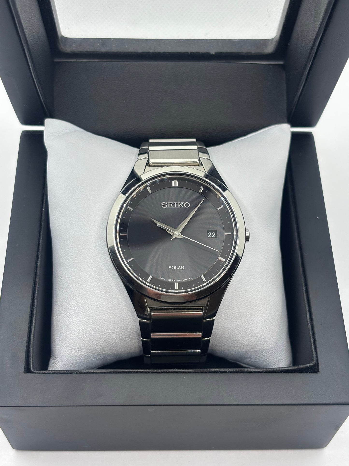 Seiko SNE241 Men’s Solar Quartz Watch Black Dial 37mm Stainless